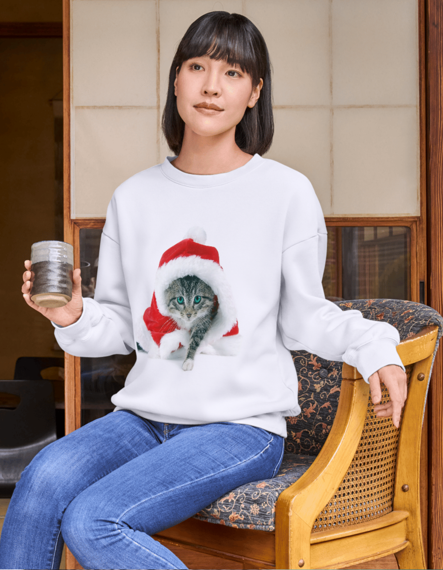 Sweatshirt Woman's without hoodie.